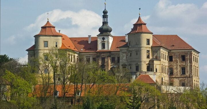 Schloss Eisenberg 13