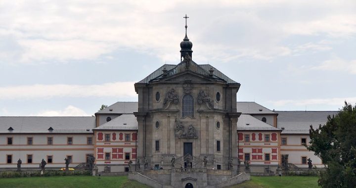 Kuks hospital špitál zámek lázně