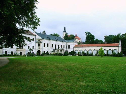 castolovice-hrad-zamek-12