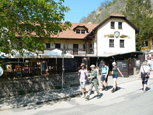 karlstejn-hrad-08