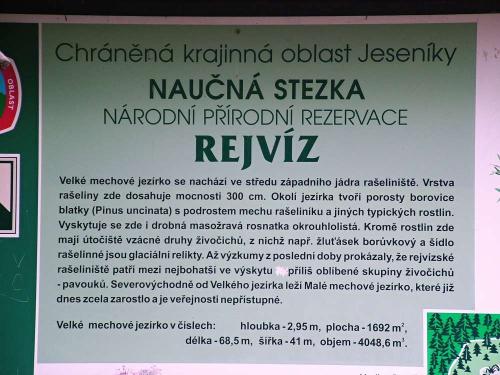 rejviz-mechove-jezirko-prirodni-rezervace-11