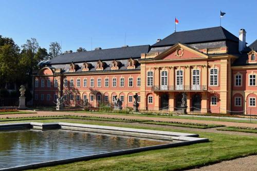 Zámek Dobříš:  francouzský park